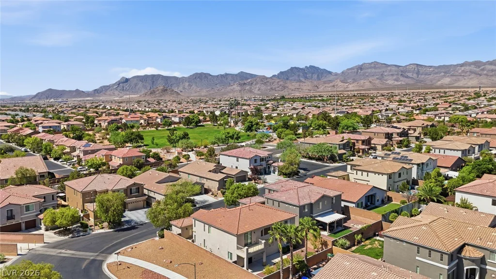 9952 Madison Walk, Las Vegas, NV 89149