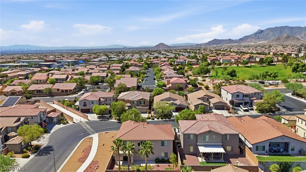9952 Madison Walk, Las Vegas, NV 89149