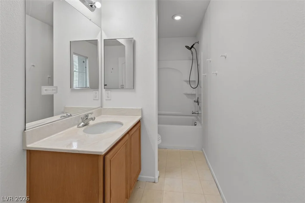 565 Lapford, Las Vegas, NV 89178