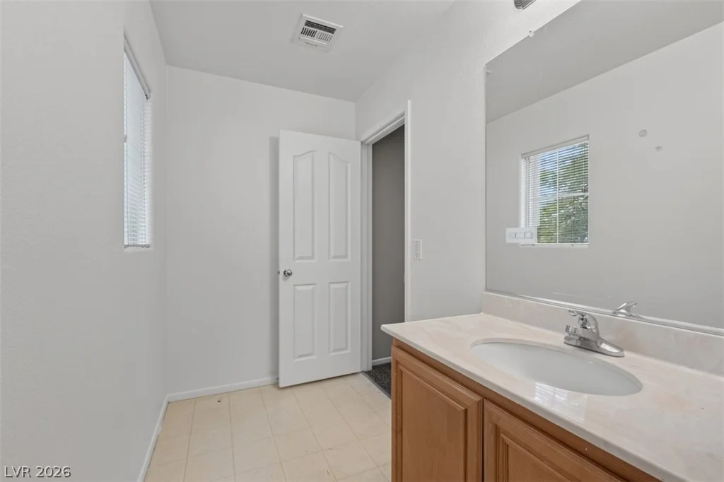 565 Lapford, Las Vegas, NV 89178