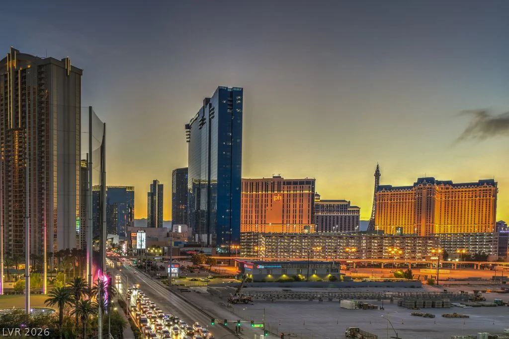 205 Harmon, Las Vegas, NV 89169