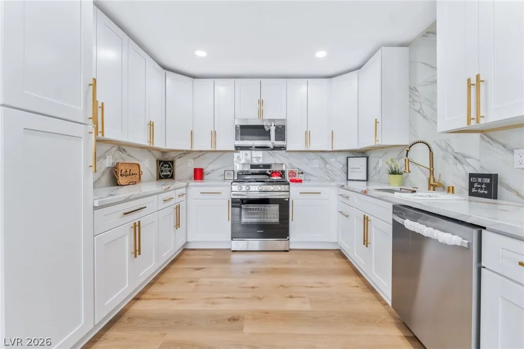 1436 Bracken, Las Vegas, NV 89104
