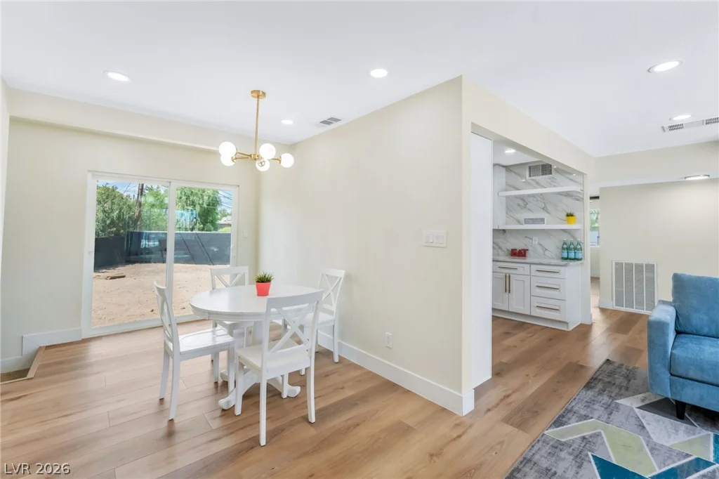 1436 Bracken, Las Vegas, NV 89104