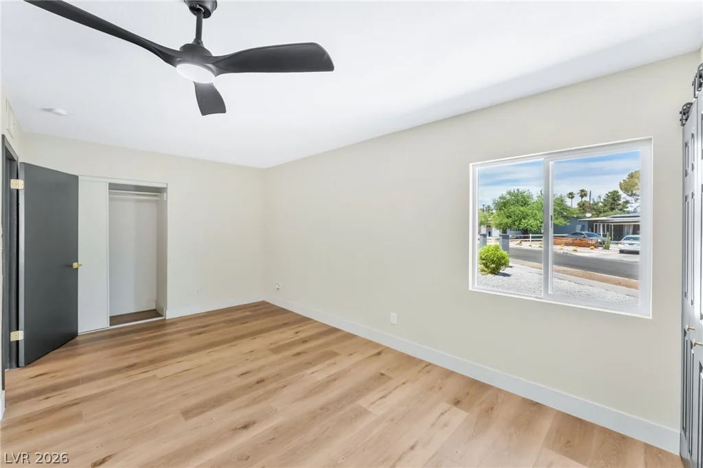 1436 Bracken, Las Vegas, NV 89104