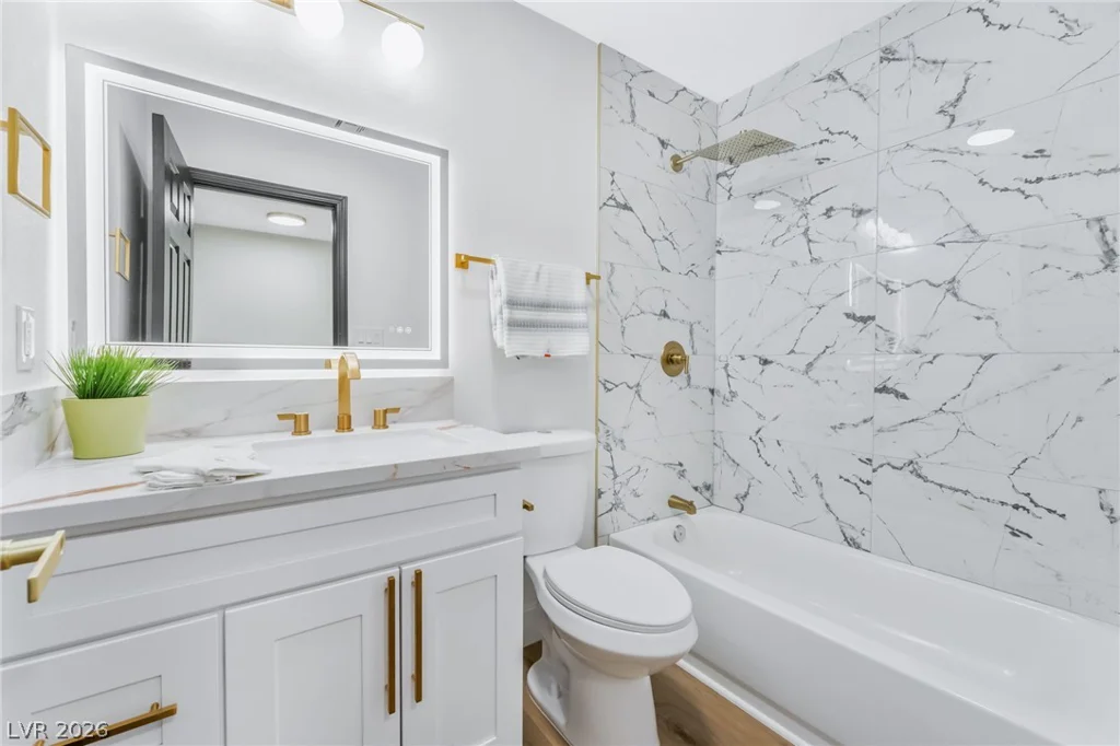1436 Bracken, Las Vegas, NV 89104