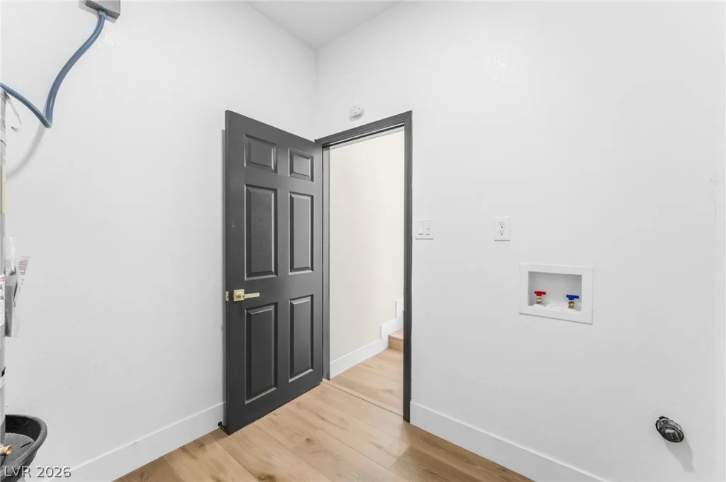 1436 Bracken, Las Vegas, NV 89104