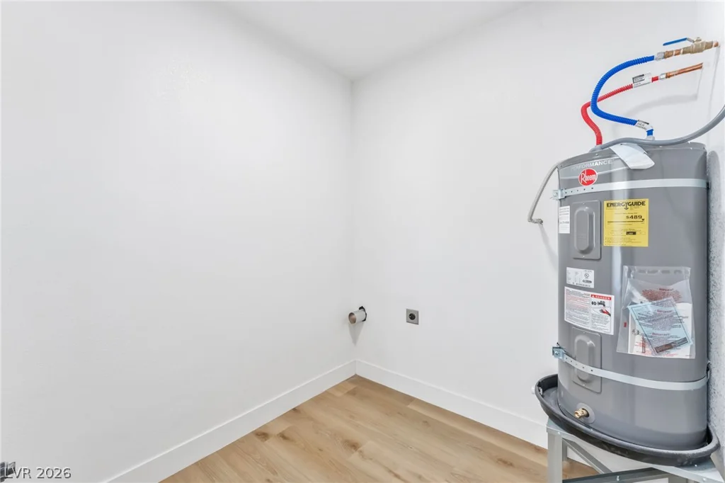 1436 Bracken, Las Vegas, NV 89104