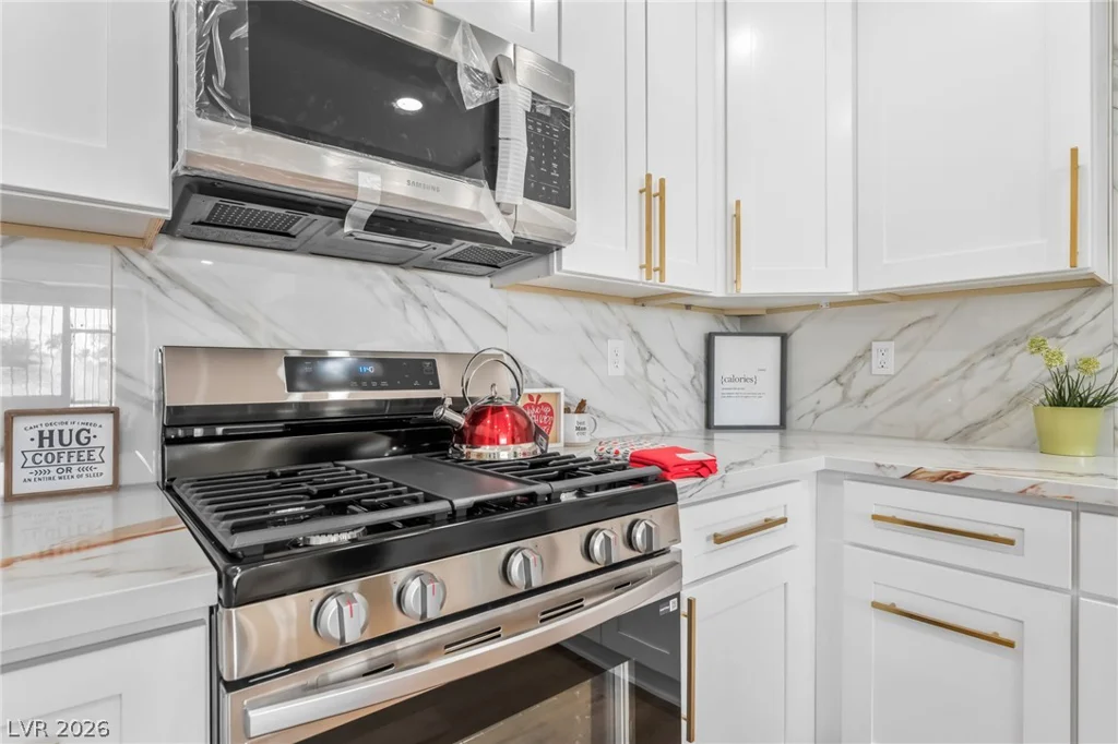 1436 Bracken, Las Vegas, NV 89104