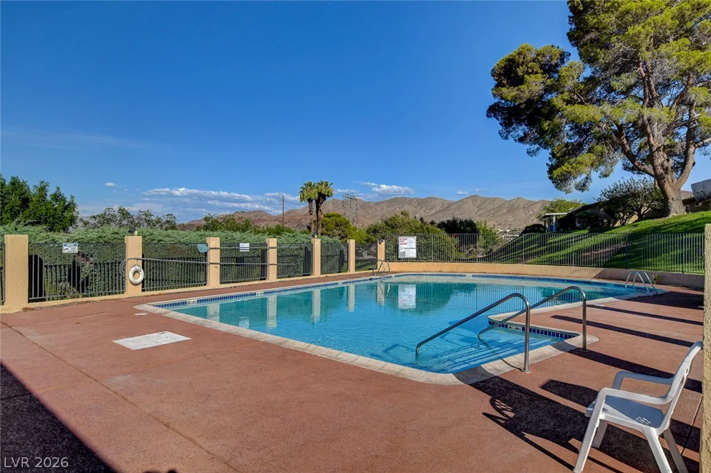 517 Tara, Boulder City, NV 89005