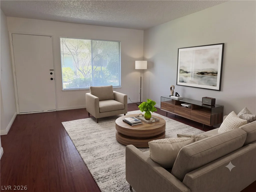 6168 Meadow View, Las Vegas, NV 89103