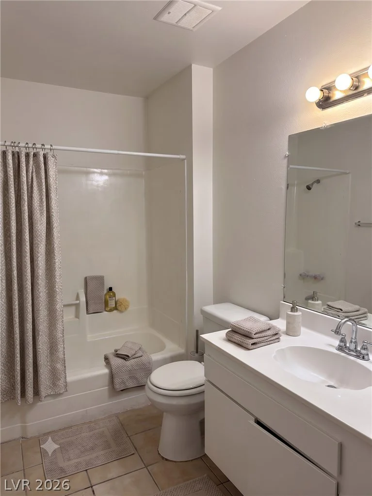 6168 Meadow View, Las Vegas, NV 89103