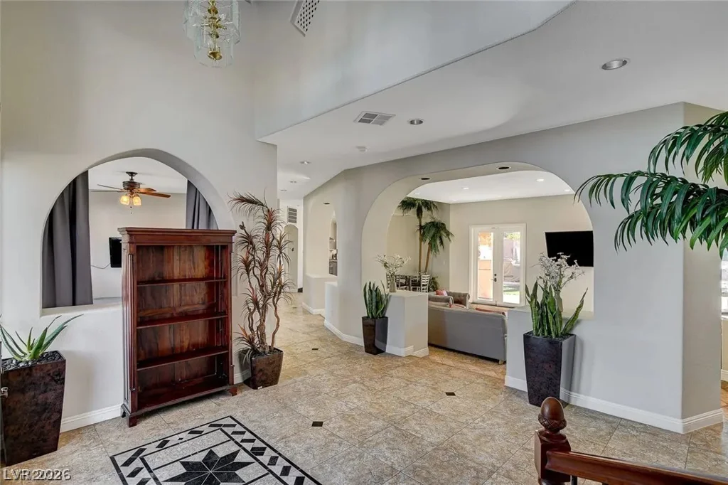395 Wigwam, Las Vegas, NV 89123