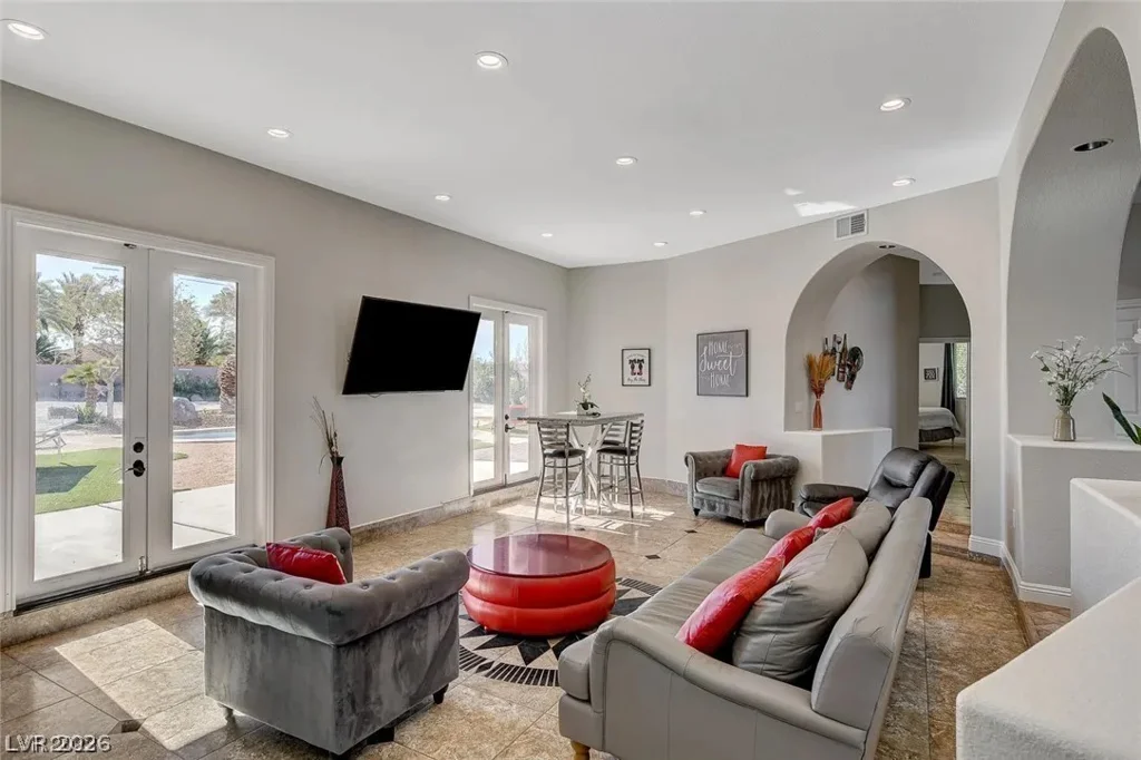 395 Wigwam, Las Vegas, NV 89123