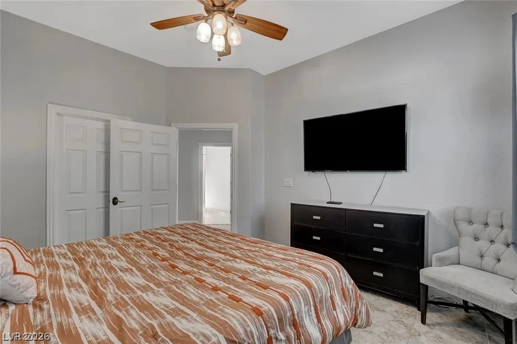 395 Wigwam, Las Vegas, NV 89123