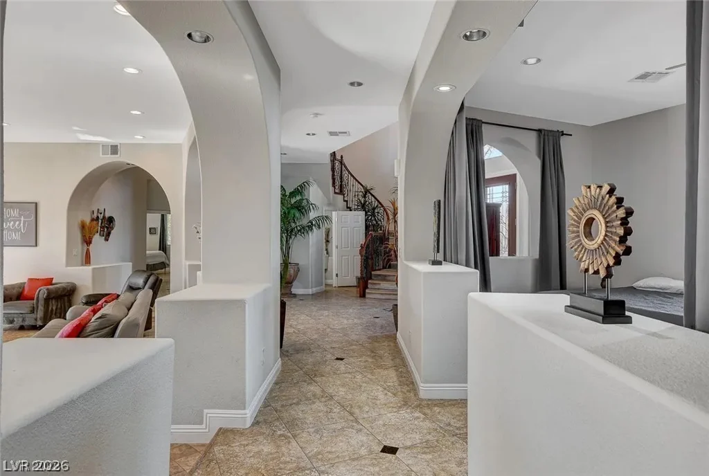395 Wigwam, Las Vegas, NV 89123