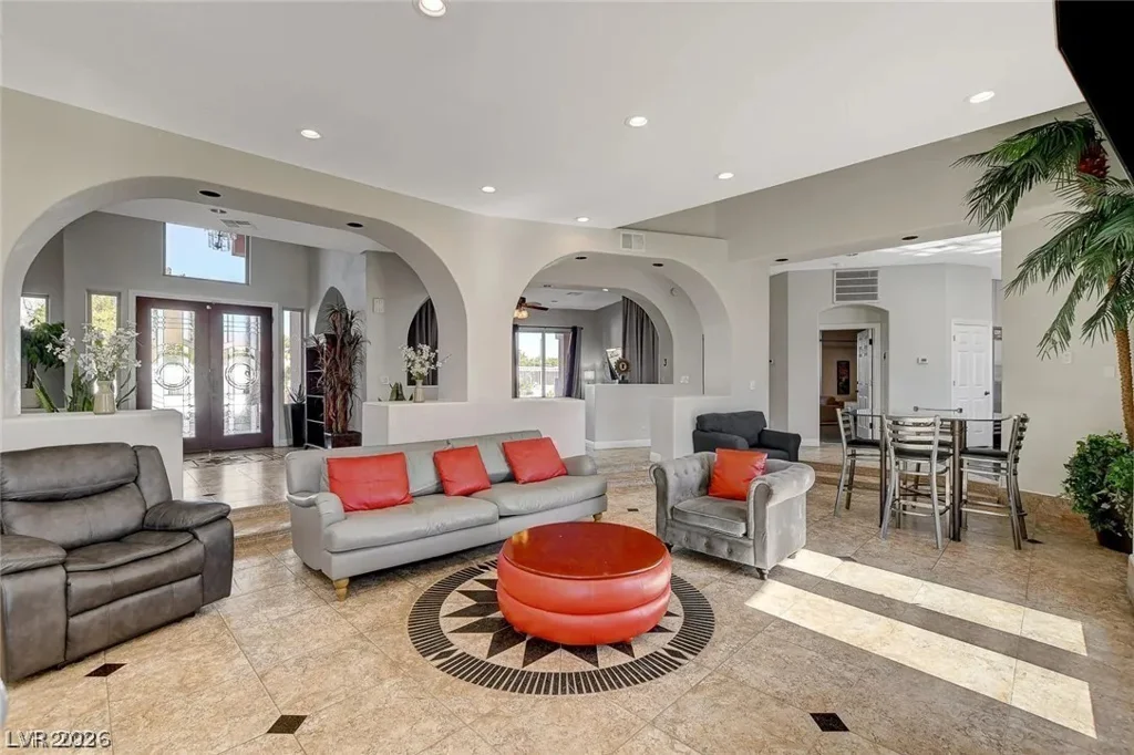 395 Wigwam, Las Vegas, NV 89123