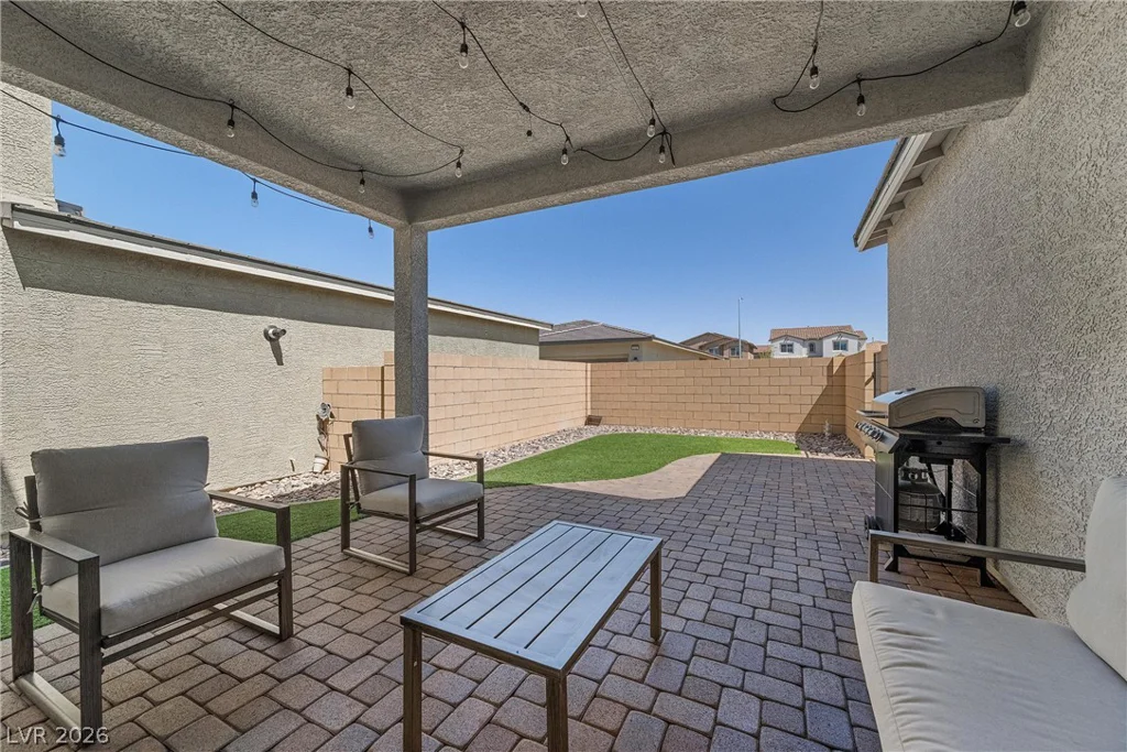976 Sunset, Henderson, NV 89011