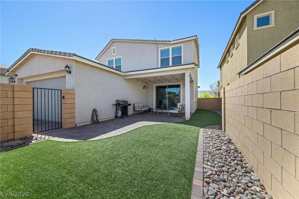 976 Sunset, Henderson, NV 89011