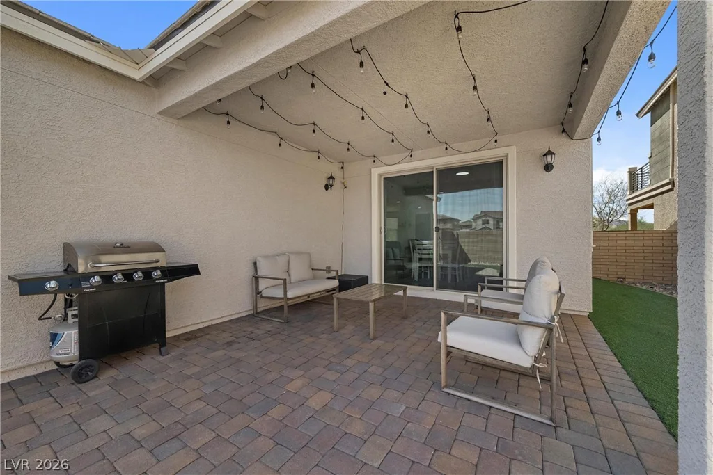 976 Sunset, Henderson, NV 89011