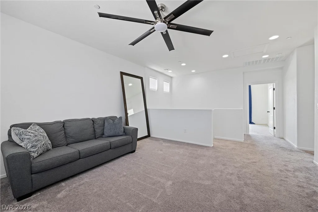 976 Sunset, Henderson, NV 89011