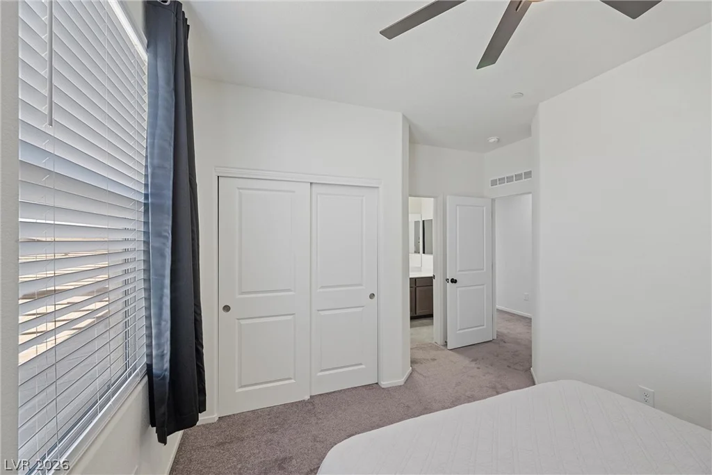 976 Sunset, Henderson, NV 89011