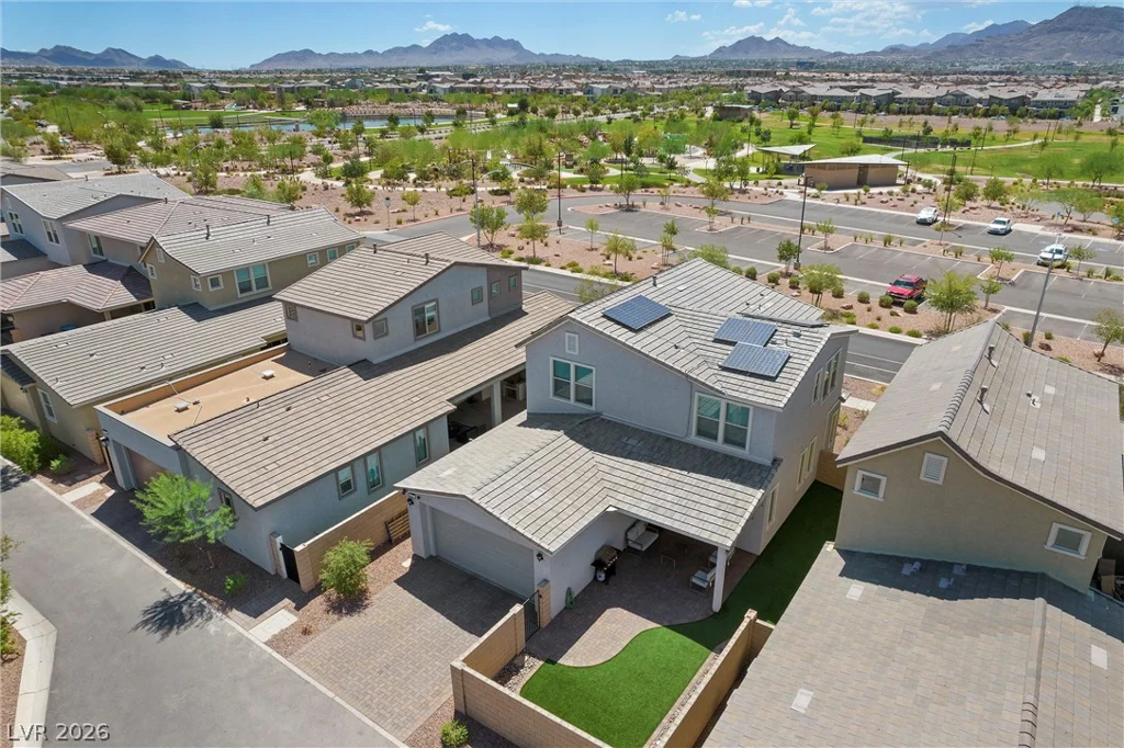 976 Sunset, Henderson, NV 89011