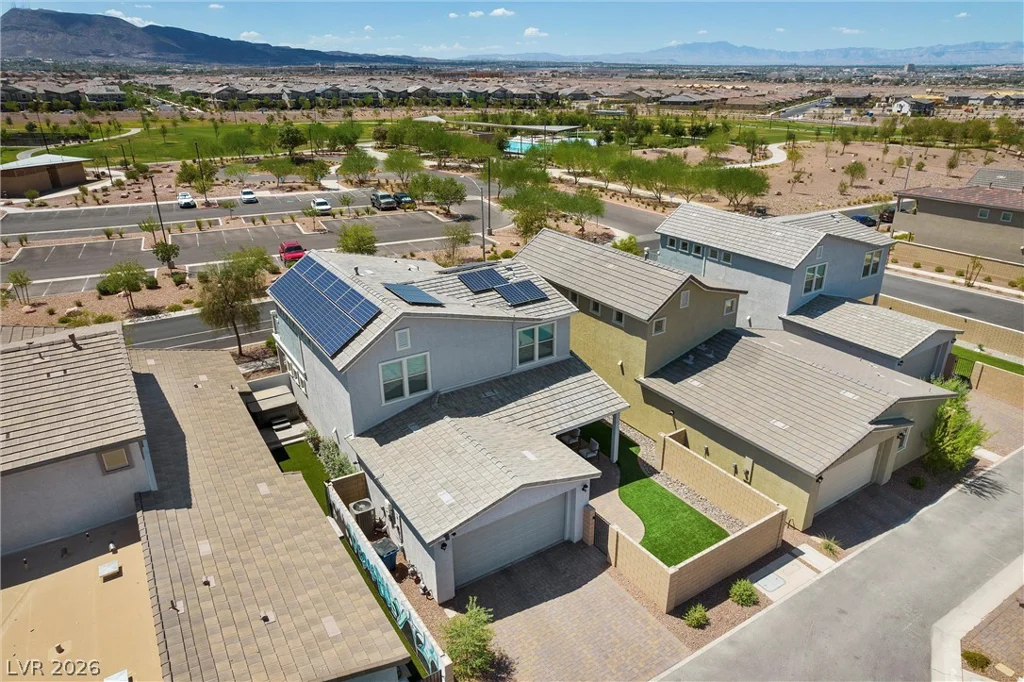976 Sunset, Henderson, NV 89011