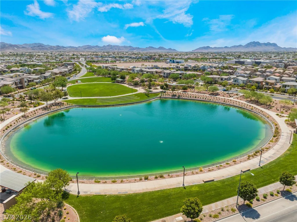 976 Sunset, Henderson, NV 89011