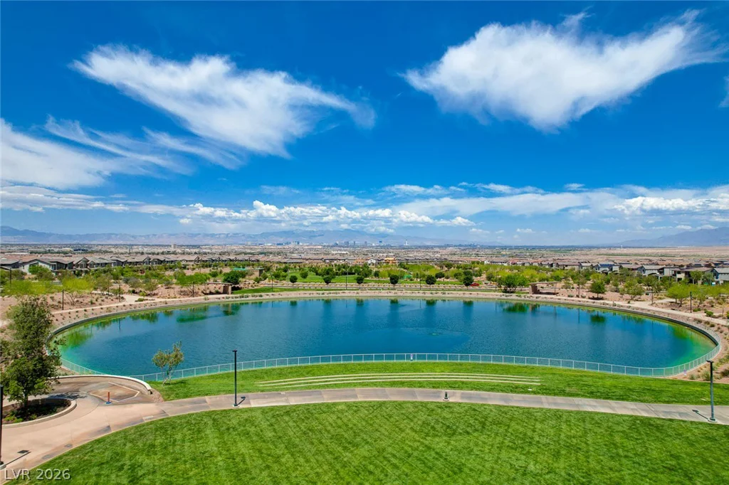 976 Sunset, Henderson, NV 89011
