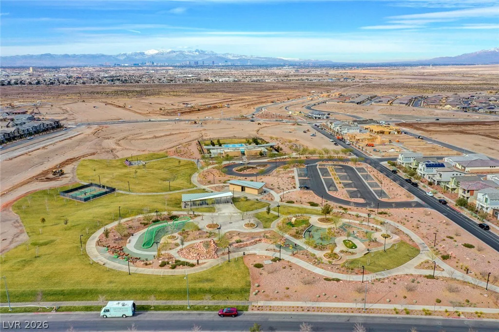976 Sunset, Henderson, NV 89011