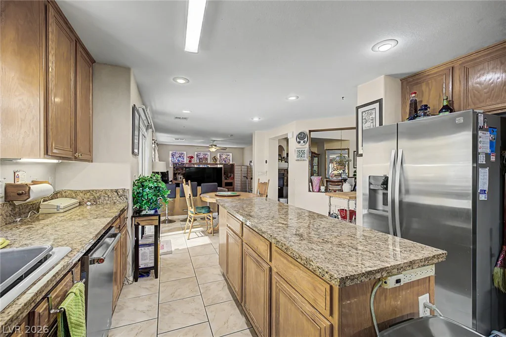 425 Emerald Heights, Las Vegas, NV 89144