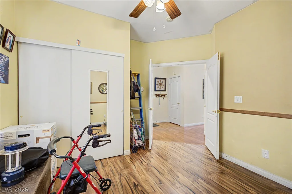 425 Emerald Heights, Las Vegas, NV 89144