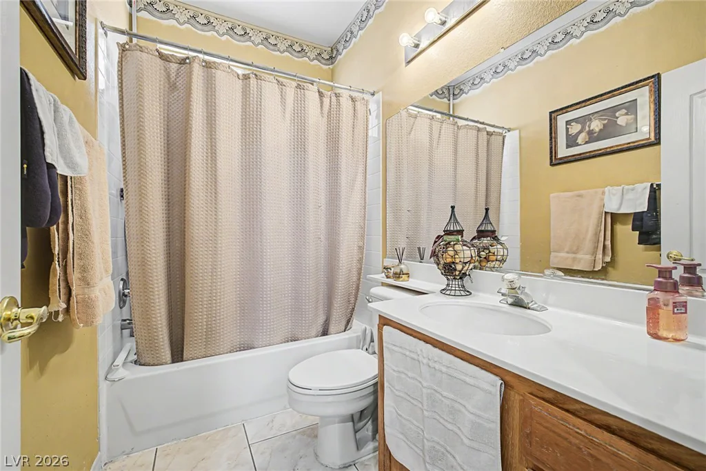 425 Emerald Heights, Las Vegas, NV 89144