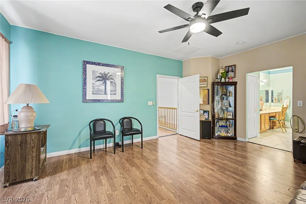 425 Emerald Heights, Las Vegas, NV 89144