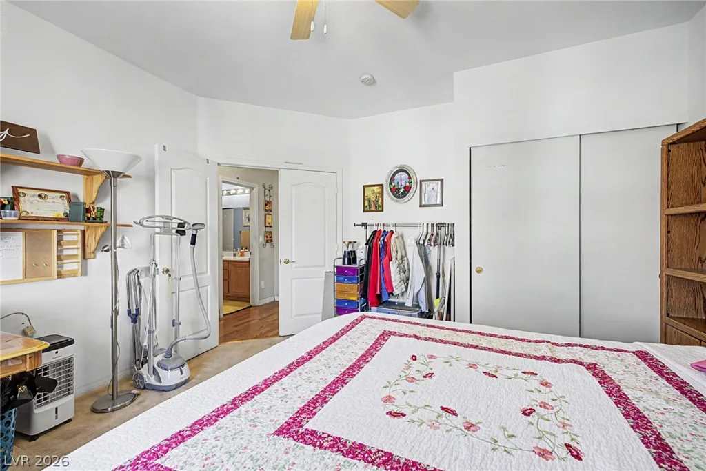 425 Emerald Heights, Las Vegas, NV 89144