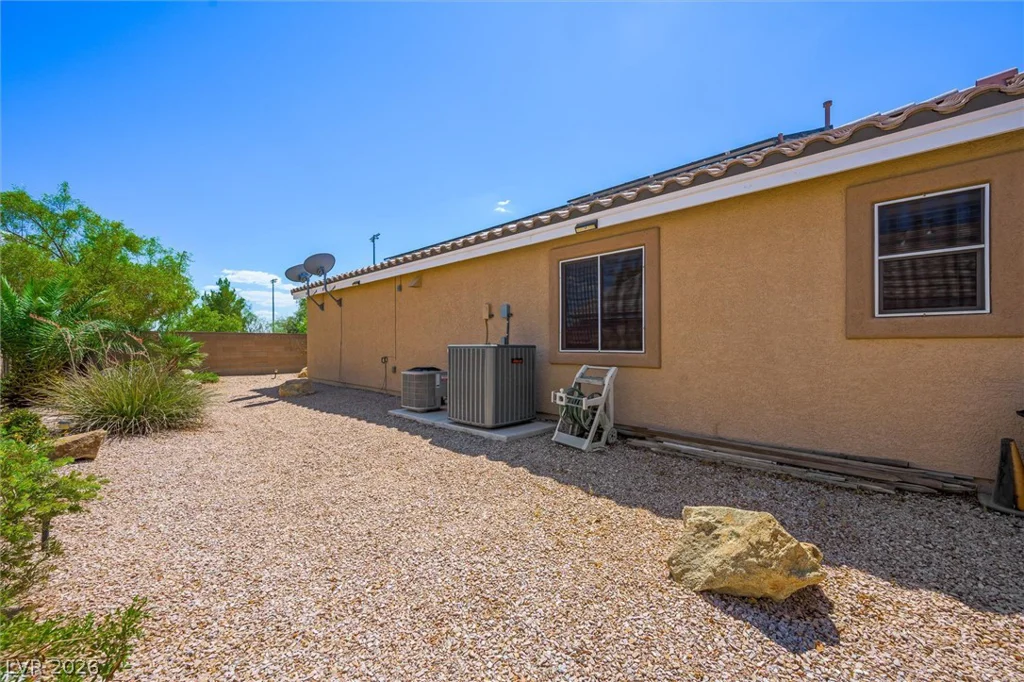 213 Whitetail Archery, North Las Vegas, NV 89084