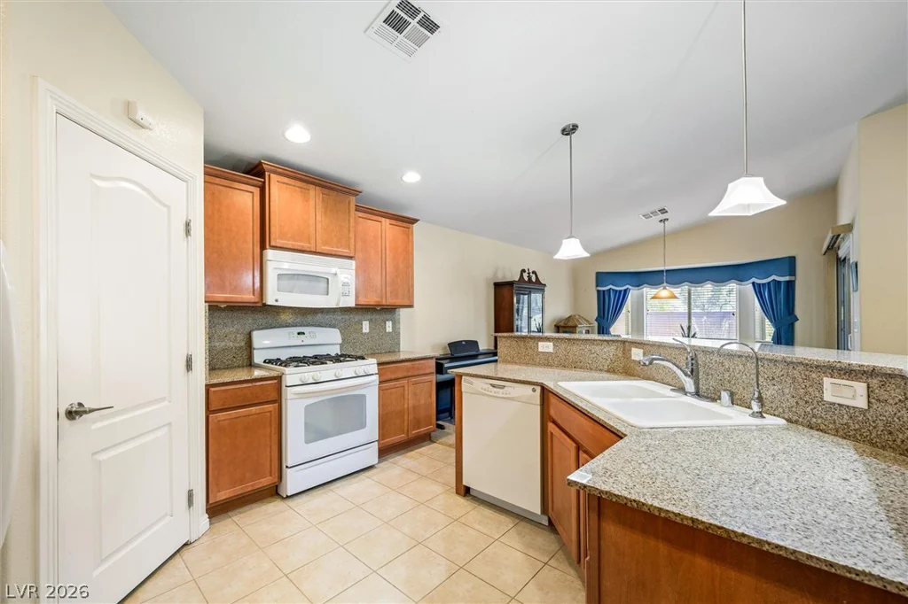 213 Whitetail Archery, North Las Vegas, NV 89084