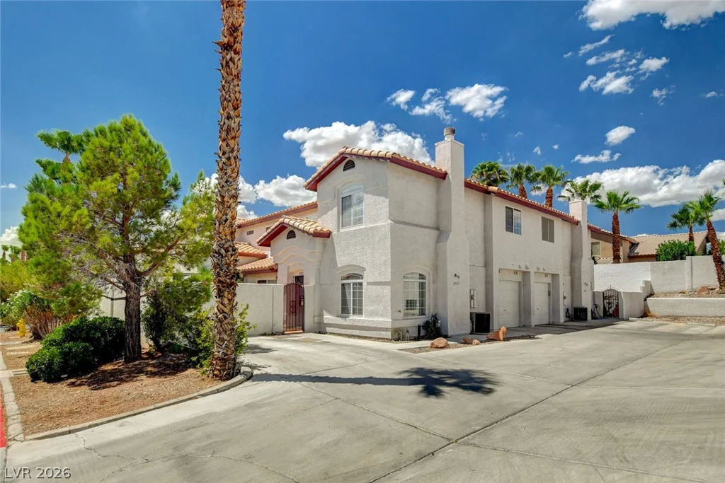 3923 Starfield, Las Vegas, NV 89147