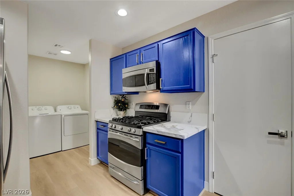 3923 Starfield, Las Vegas, NV 89147