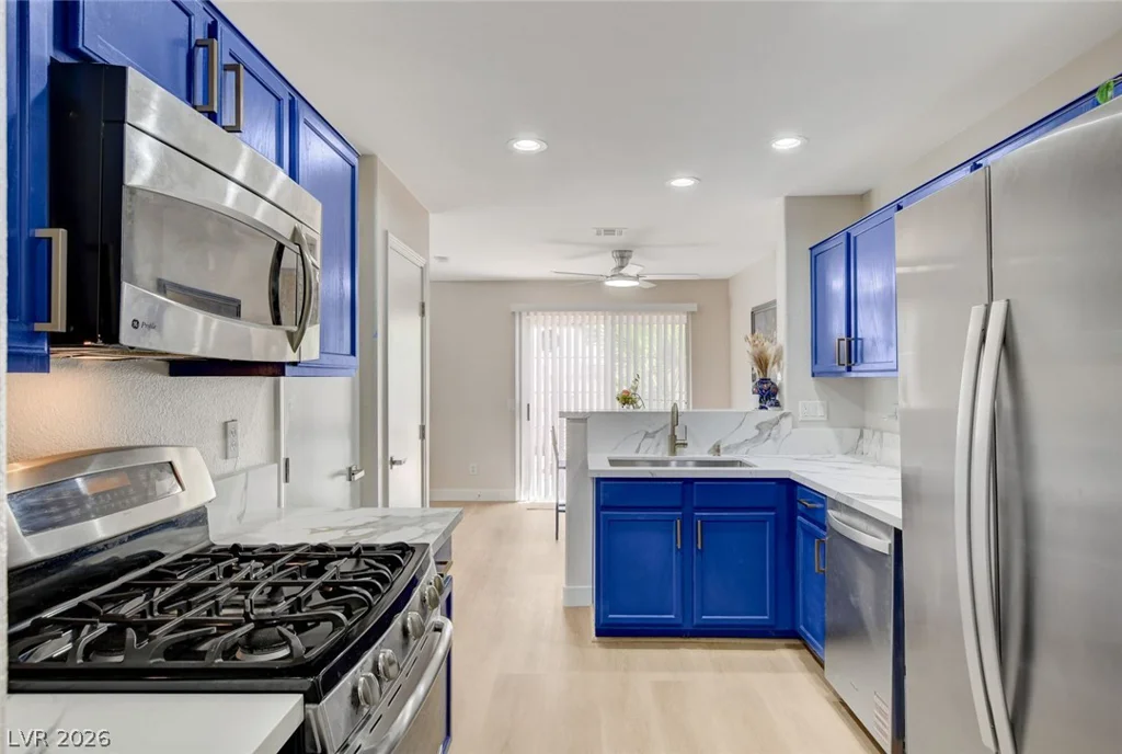 3923 Starfield, Las Vegas, NV 89147