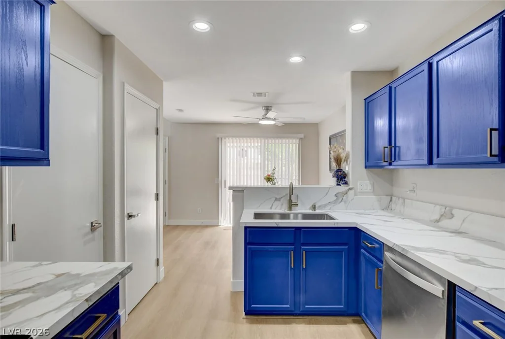 3923 Starfield, Las Vegas, NV 89147