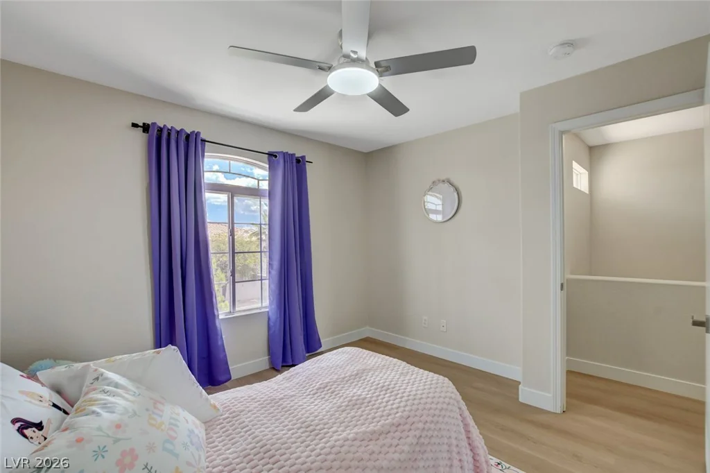 3923 Starfield, Las Vegas, NV 89147