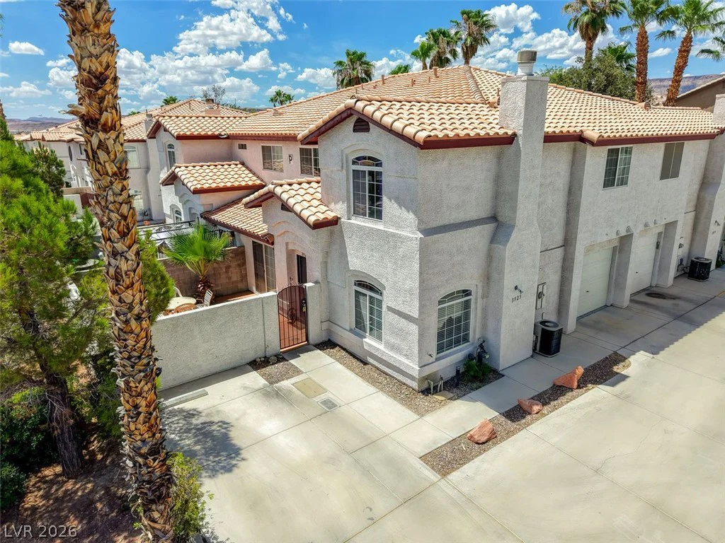 3923 Starfield, Las Vegas, NV 89147