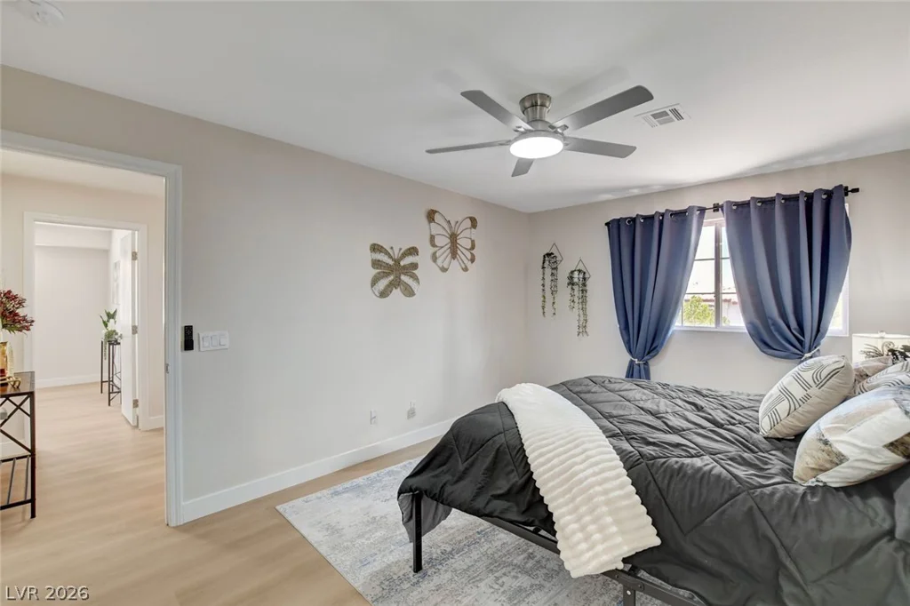 3923 Starfield, Las Vegas, NV 89147