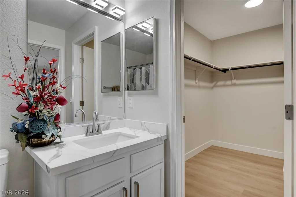 3923 Starfield, Las Vegas, NV 89147