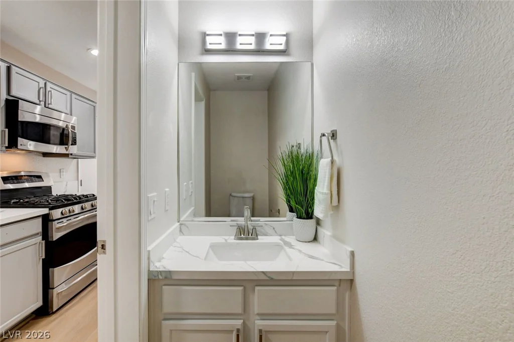 3923 Starfield, Las Vegas, NV 89147