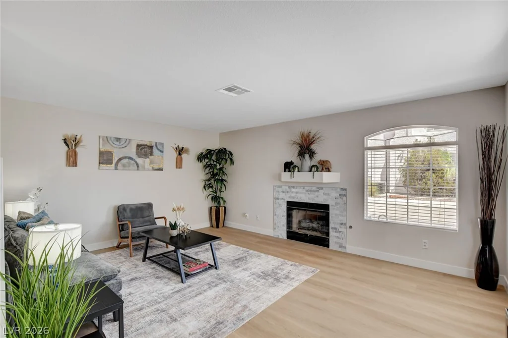 3923 Starfield, Las Vegas, NV 89147