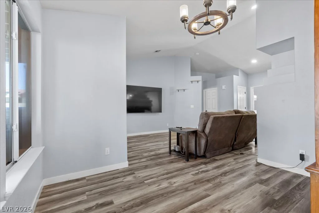 4545 Via Delsur, Las Vegas, NV 89130