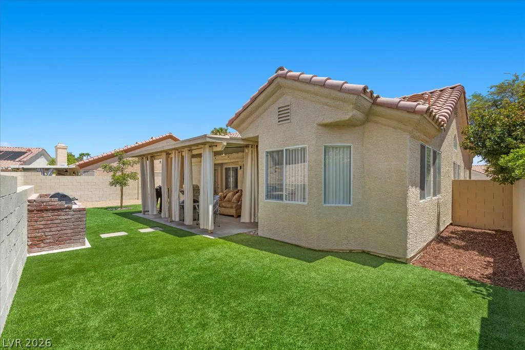 4545 Via Delsur, Las Vegas, NV 89130