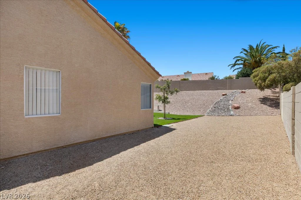 4545 Via Delsur, Las Vegas, NV 89130